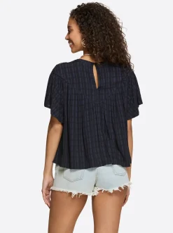 Jessica Simpson Camden Top In < Tops & Tees