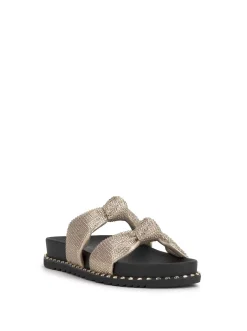 Jessica Simpson Caralyna Flat Sandal In < Flats|Sandals