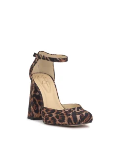 Jessica Simpson Lollah Block Heel Pump In Leopard< Pumps