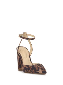 Jessica Simpson Nazela Pump In Leopard< Pumps