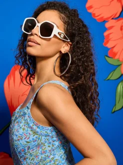 Jessica Simpson Oversized Geometric Sunglasses In < Sunglasses